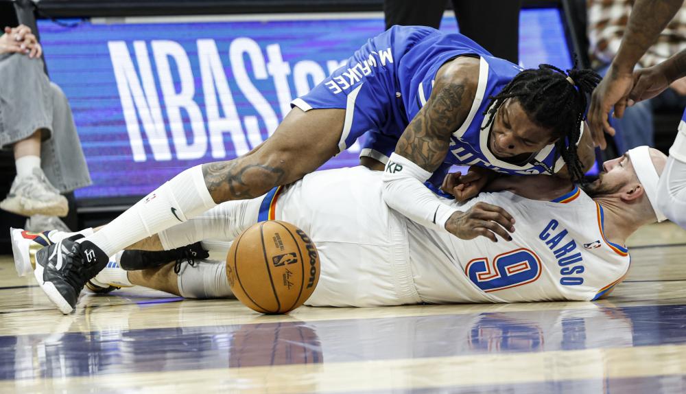 及社交媒体 及社交媒体